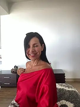 caritoo21 online show from June 24, 2026, 8:06 pm