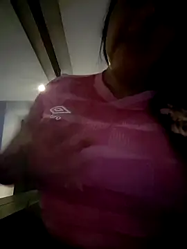 Snapshot of Mariahhsexyy chatting on February 16, 2026, 8:18 pm Mariahhsexyy online show from February 16, 2026, 8:18 pm