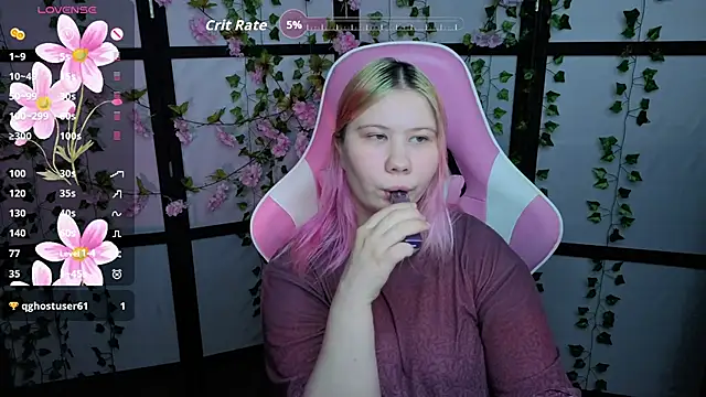 Snapshot of kitsune_little chatting on April 29, 2026, 5:30 pm kitsune little online show from April 29, 2026, 5:30 pm