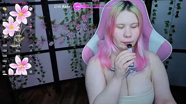 Snapshot of kitsune_little chatting on May 5, 2026, 10:24 pm kitsune little online show from May 5, 2026, 10:24 pm