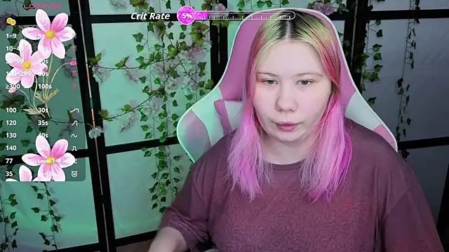 Snapshot of kitsune_little chatting on April 22, 2026, 10:44 am kitsune little online show from April 22, 2026, 10:44 am
