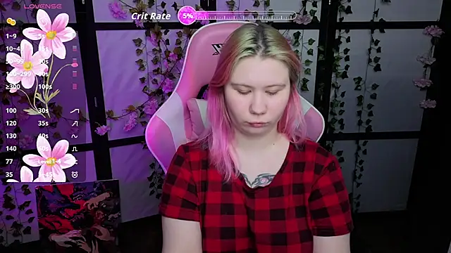 Snapshot of kitsune_little chatting on April 16, 2026, 9:39 pm kitsune little online show from April 16, 2026, 9:39 pm