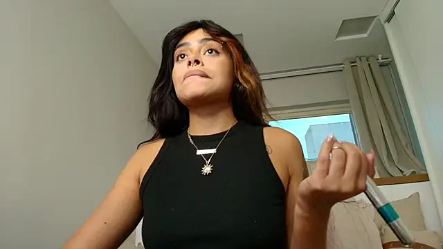 Pauline Clark online show from February 26, 2026, 8:42 pm