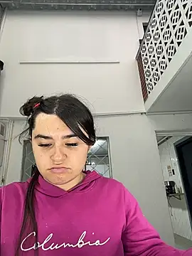 Anya Volker online show from March 23, 2026, 11:43 am