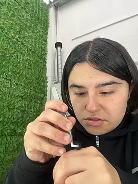 Anya Volker online show from March 21, 2026, 11:36 am