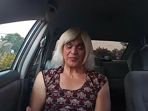 dustbunny64 online show from July 2, 2026, 3:07 am