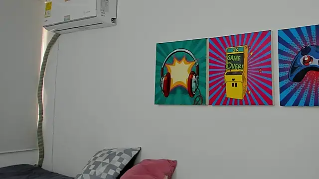 Snapshot of Thomas_walker14 chatting on April 9, 2026, 12:55 pm Thomas walker14 online show from April 9, 2026, 12:55 pm