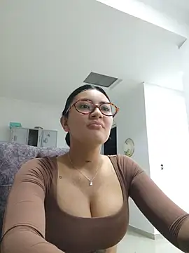 Snapshot of Roma_xxx chatting on April 2, 2026, 1:46 am Roma xxx online show from April 2, 2026, 1:46 am