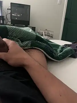 grexz2 online show from February 12, 2026, 9:14 pm