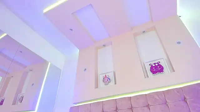 Megan Morphy online show from February 28, 2026, 12:49 pm