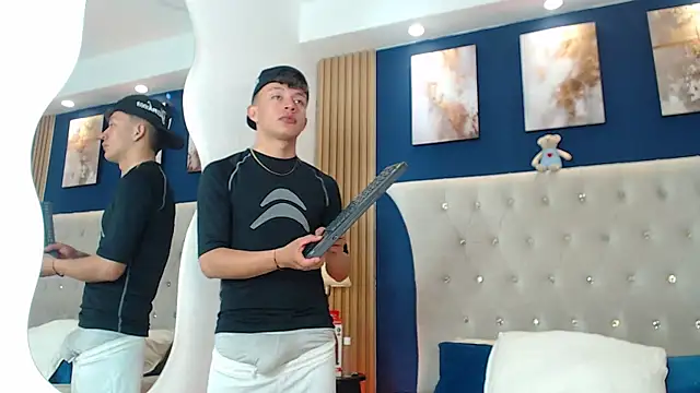 Snapshot of Dark_Nico chatting on March 5, 2026, 3:36 am Dark Nico online show from March 5, 2026, 3:36 am