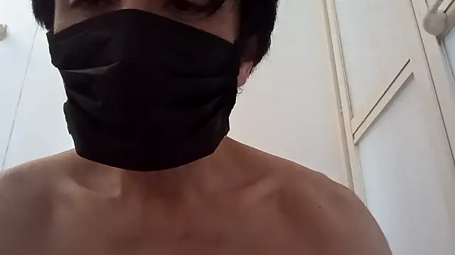 asyuuuuu online show from April 20, 2026, 3:09 am