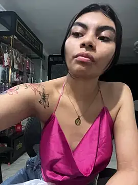 Snapshot of eimmy__skinny chatting on May 8, 2026, 11:08 pm eimmy skinny online show from May 8, 2026, 11:08 pm