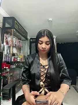 Snapshot of eimmy__skinny chatting on April 12, 2026, 12:14 am eimmy skinny online show from April 12, 2026, 12:14 am