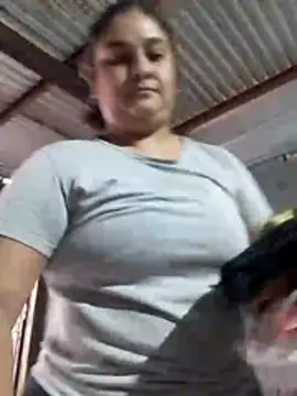 tubellaflor online show from April 25, 2026, 9:34 pm