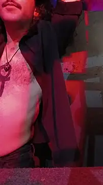 VanderVelvet online show from April 5, 2026, 8:10 am