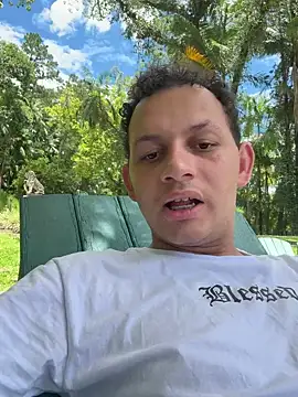 Snapshot of Enzogabrielll0501 chatting on February 13, 2026, 3:45 pm Enzogabrielll0501 online show from February 13, 2026, 3:45 pm