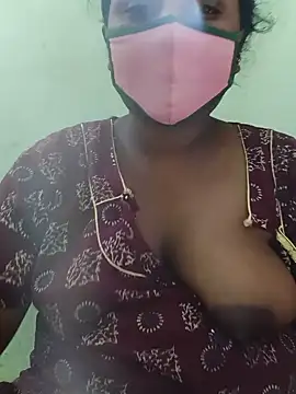 tamilkaviya431 online show from June 10, 2026, 6:36 am