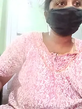Snapshot of tamilkaviya431 chatting on July 7, 2026, 5:05 pm tamilkaviya431 online show from July 7, 2026, 5:05 pm