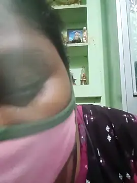Snapshot of tamilkaviya431 chatting on July 3, 2026, 5:52 pm tamilkaviya431 online show from July 3, 2026, 5:52 pm