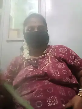 Snapshot of tamilkaviya431 chatting on July 16, 2026, 6:16 pm tamilkaviya431 online show from July 16, 2026, 6:16 pm