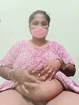 Snapshot of tamilkaviya431 chatting on July 1, 2026, 5:41 am tamilkaviya431 online show from July 1, 2026, 5:41 am