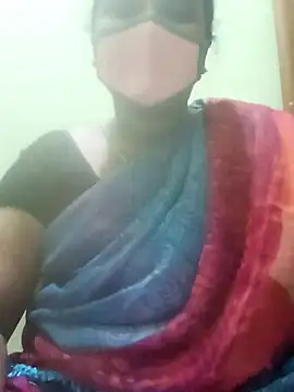 Snapshot of tamilkaviya431 chatting on July 4, 2026, 11:53 pm tamilkaviya431 online show from July 4, 2026, 11:53 pm