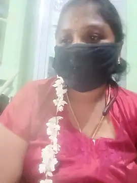 Snapshot of tamilkaviya431 chatting on July 5, 2026, 5:09 pm tamilkaviya431 online show from July 5, 2026, 5:09 pm