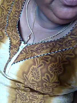 Snapshot of kavinisha chatting on March 29, 2026, 5:31 am kavinisha online show from March 29, 2026, 5:31 am