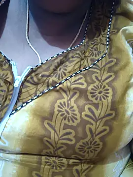 Snapshot of kavinisha chatting on March 18, 2026, 1:53 am kavinisha online show from March 18, 2026, 1:53 am