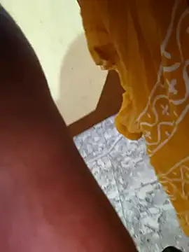 Snapshot of kavinisha chatting on March 9, 2026, 4:27 am kavinisha online show from March 9, 2026, 4:27 am