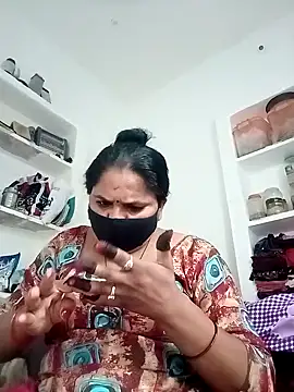 RASIYAN RANI online show from May 4, 2026, 5:55 am