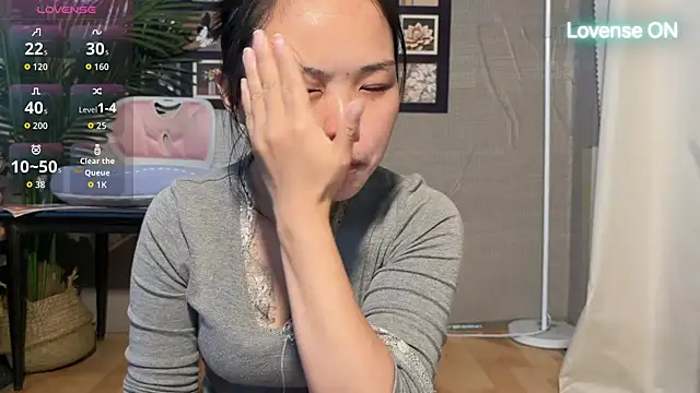xiaosu22 online show from May 5, 2026, 4:26 am