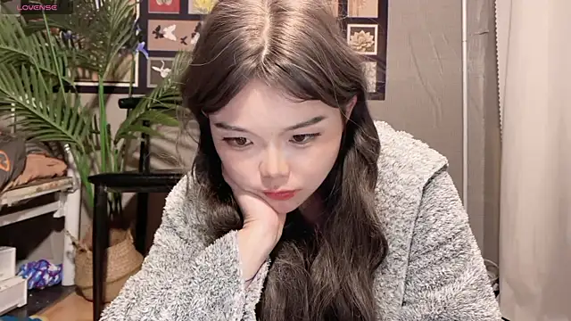 xiaosu22 online show from April 23, 2026, 12:29 pm