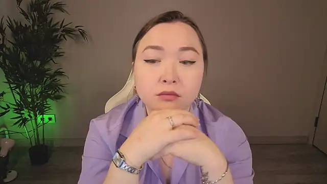 Snapshot of Daina_waga chatting on May 18, 2026, 4:18 am Daina waga online show from May 18, 2026, 4:18 am