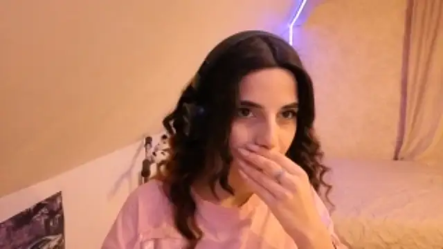 Blissmissataeses online show from March 25, 2026, 1:54 pm