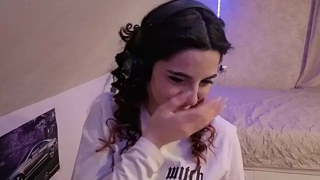 Blissmissataeses online show from March 16, 2026, 12:53 pm