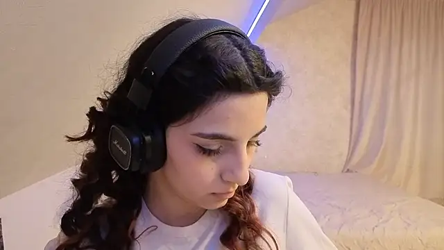 Blissmissataeses online show from March 17, 2026, 12:52 pm