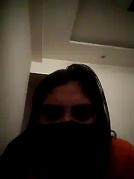 Snapshot of anshu_37 chatting on February 16, 2026, 5:17 am anshu 37 online show from February 16, 2026, 5:17 am