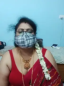 Snapshot of Kannadasexywifes chatting on May 17, 2026, 11:43 am Kannadasexywifes online show from May 17, 2026, 11:43 am