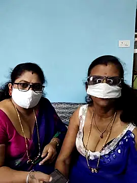 Snapshot of Kannadasexywifes chatting on April 22, 2026, 5:58 am Kannadasexywifes online show from April 22, 2026, 5:58 am