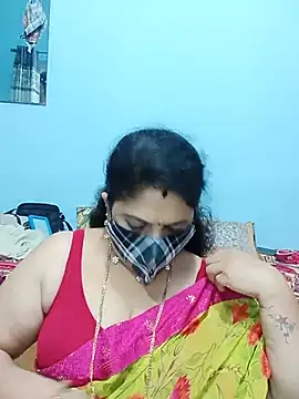 Snapshot of Kannadasexywifes chatting on May 27, 2026, 2:02 pm Kannadasexywifes online show from May 27, 2026, 2:02 pm