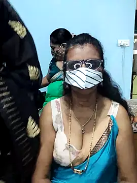 Snapshot of Kannadasexywifes chatting on April 25, 2026, 10:40 am Kannadasexywifes online show from April 25, 2026, 10:40 am