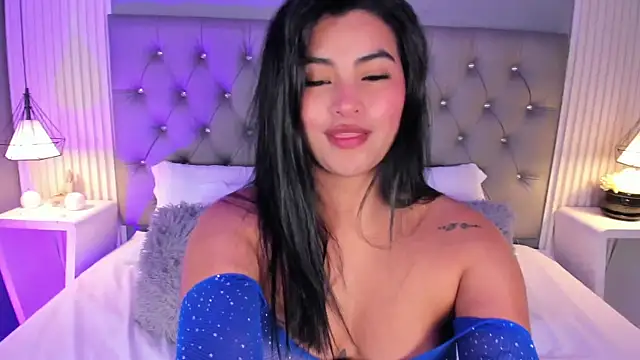 Sara Vega  online show from February 14, 2026, 5:18 am