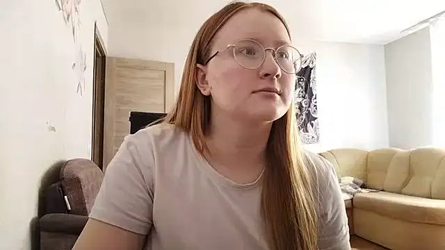Snapshot of AnikaLipps chatting on May 3, 2026, 3:26 pm AnikaLipps online show from May 3, 2026, 3:26 pm