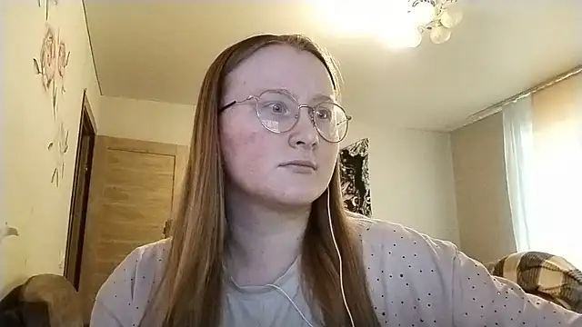 Snapshot of AnikaLipps chatting on May 20, 2026, 4:42 am AnikaLipps online show from May 20, 2026, 4:42 am