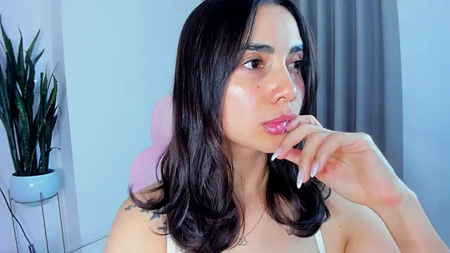 Snapshot of sara_ospina22 chatting on July 24, 2026, 8:16 pm sara ospina22 online show from July 24, 2026, 8:16 pm