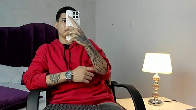 Snapshot of JoshBeech chatting on March 28, 2026, 1:12 pm JoshBeech online show from March 28, 2026, 1:12 pm