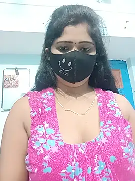 Snapshot of Beautiful_ely chatting on July 21, 2026, 5:03 pm Beautiful ely online show from July 21, 2026, 5:03 pm