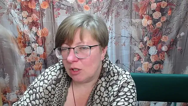 Snapshot of RadaChudna chatting on April 25, 2026, 5:21 pm RadaChudna online show from April 25, 2026, 5:21 pm